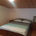 Meri * Bibinje