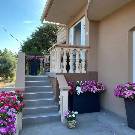 Apartament Meri